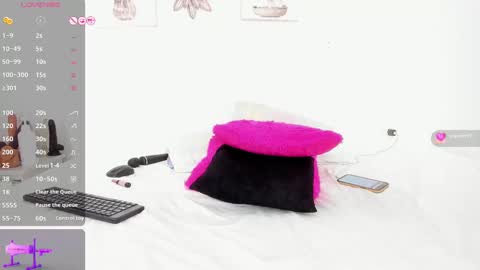 deisy online show from February 13, 6:05 pm