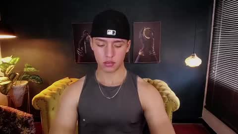 Snapshot of deivid_parker chatting on September 17, 3:04 pm Deivid online show from September 17, 3:04 pm