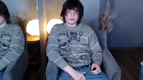 Alex online show from May 9, 9:54 pm