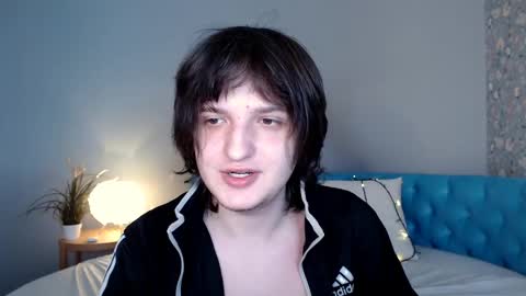 Alex online show from May 4, 9:21 pm