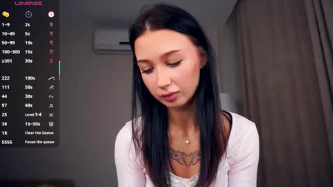 Snapshot of delanakimbral chatting on October 21, 7:24 am Hello everyone Im Tessa Make yourself comfortable. Were going to have fun together online show from October 21, 7:24 am