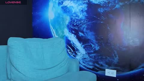 Delessandro online show from September 21, 2:37 am