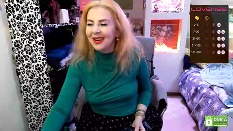 Snapshot of delicecat chatting on September 25, 8:05 pm Delicacat online show from September 25, 8:05 pm