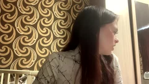 Kiki online show from May 6, 5:57 am