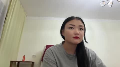 delicious_dream_ online show from November 13, 4:20 pm