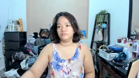 delightfulcurvy online show from May 17, 10:08 pm