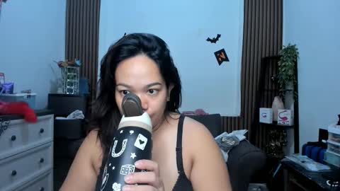 delightfulcurvy online show from November 5, 2:02 am