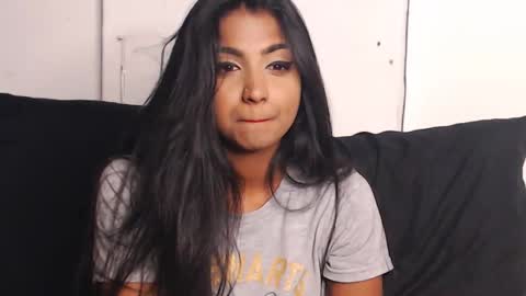 Snapshot of delilah_blazee chatting on February 18, 4:25 pm Delilah Blaze online show from February 18, 4:25 pm