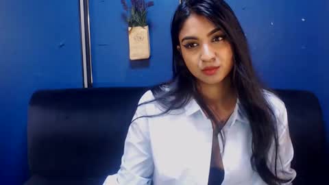 Snapshot of delilah_blazee chatting on March 11, 11:33 am Delilah Blaze online show from March 11, 11:33 am