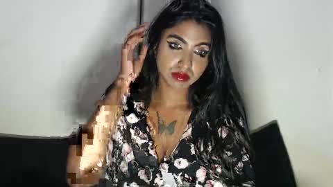 Snapshot of delilah_blazee chatting on January 13, 7:42 pm Delilah Blaze online show from January 13, 7:42 pm