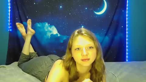 Snapshot of delilalove3412 chatting on December 20, 2:52 am DelilaLove3412 online show from December 20, 2:52 am