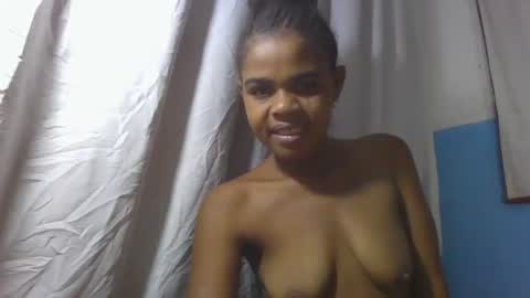 delphine online show from March 13, 10:13 pm