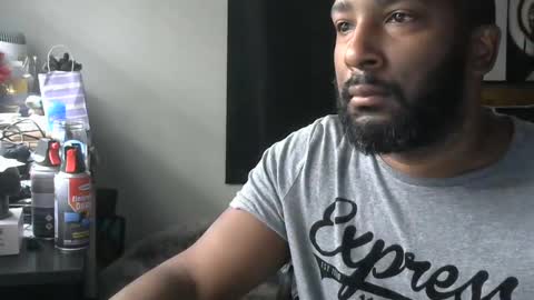 Snapshot of delta7012 chatting on October 2, 3:33 pm delta7012 online show from October 2, 3:33 pm