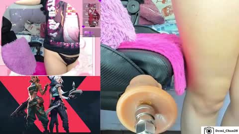 demiii online show from November 19, 10:14 am