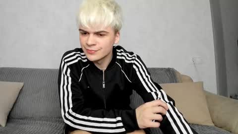 Demian  PVT OPEN online show from March 18, 8:42 am