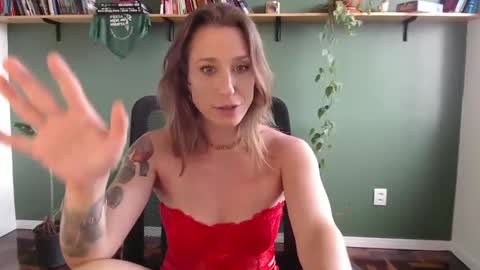 Snapshot of demmetria chatting on January 24, 6:56 pm demmetria online show from January 24, 6:56 pm