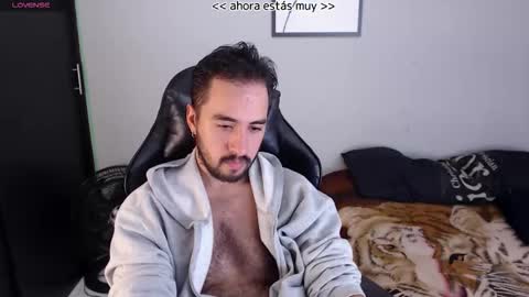 Snapshot of demon_salvatoree chatting on September 28, 1:25 am Demon Salvatore online show from September 28, 1:25 am