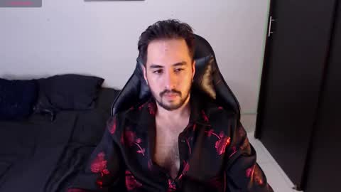Snapshot of demon_salvatoree chatting on September 21, 9:52 pm Demon Salvatore online show from September 21, 9:52 pm