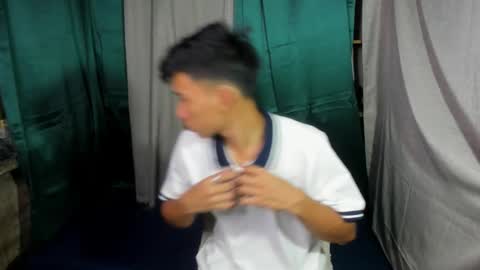 den_cummers online show from March 22, 10:52 am