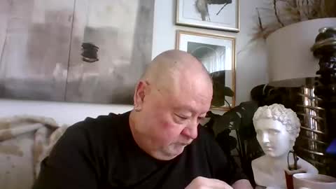 denboisvin2043 online show from March 1, 12:23 pm