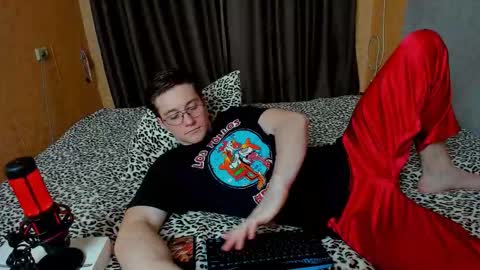 Deni online show from March 19, 7:52 pm