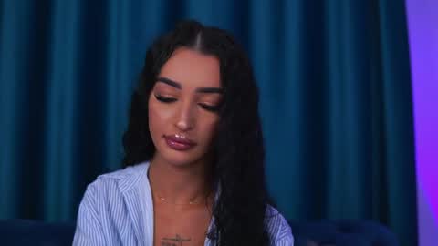 denisedevilles online show from April 23, 7:59 pm