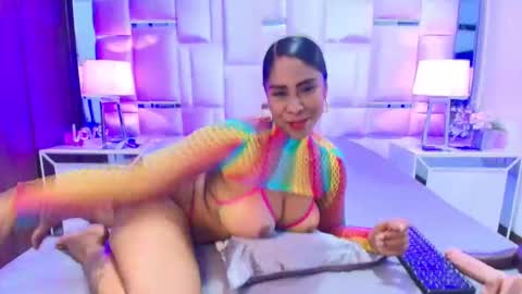 QUEEN ASS online show from January 5, 9:51 pm