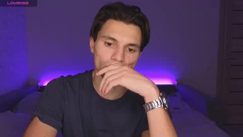 Den online show from March 7, 10:43 pm