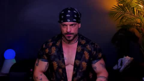 dennis_cox_ online show from November 19, 11:42 am