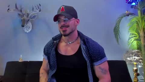 dennis_cox_ online show from May 9, 8:42 am