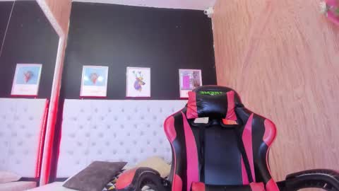 dennyzeans online show from January 11, 5:52 pm