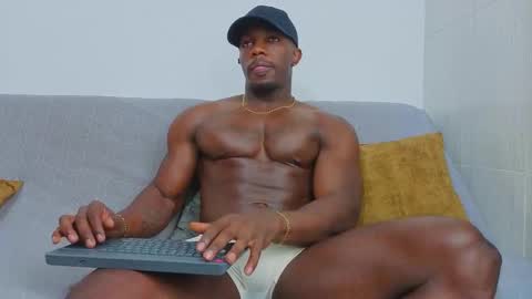 The King Denzel  online show from February 18, 10:31 pm