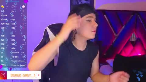 Derek independent online show from October 2, 8:18 pm