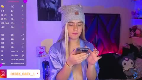 Derek independent online show from September 9, 10:43 pm