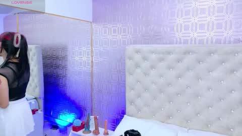 Derieri D online show from October 5, 7:32 pm