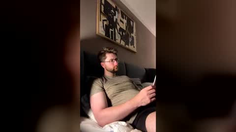 derkleinerabauke online show from July 5, 7:32 pm