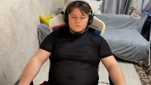 desiredude9 online show from October 4, 4:38 pm