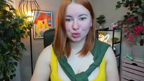 Snapshot of desirelayla chatting on October 2, 7:07 am LAYLA online show from October 2, 7:07 am