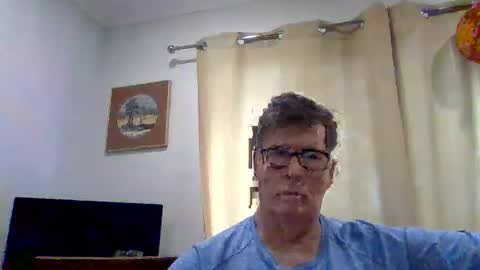 Desmon1958 online show from January 17, 10:40 pm