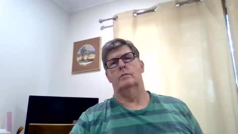 Desmon1958 online show from January 11, 1:33 am