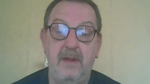 destelp online show from April 11, 2:32 pm