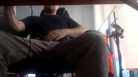 destroyingunit online show from November 2, 11:38 pm