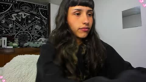 Gi HELP ME REACH 50 THUMPS UP 3 online show from December 2, 2:13 am