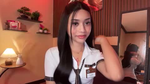 Devine Greyson online show from September 23, 6:58 pm