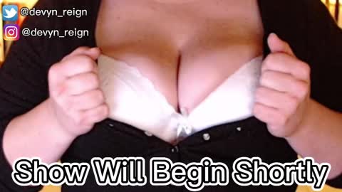 Devyn Reign online show from March 8, 6:43 am