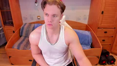 Dexter online show from April 23, 2:08 pm