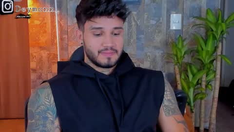 JULIAN online show from October 27, 8:20 pm