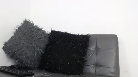 Deysha online show from April 17, 3:58 pm