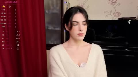 Diana online show from October 7, 2:13 pm