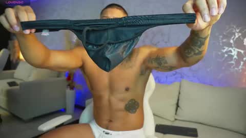 Diego online show from January 17, 1:53 pm